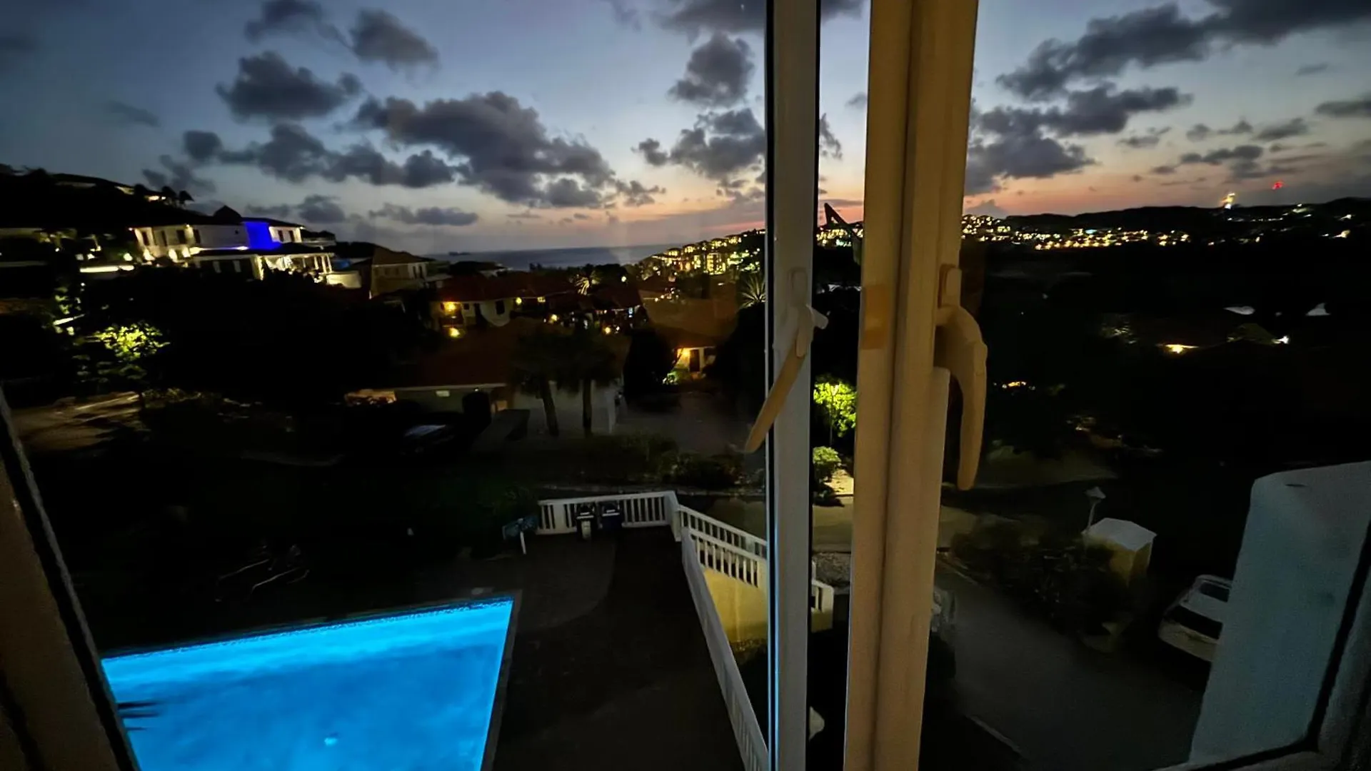 Modern Appartement Bij Zee Met Zwembad Op Blue Bay - Tripletree The Hill Dorp Dorp Sint Michiel 0*,