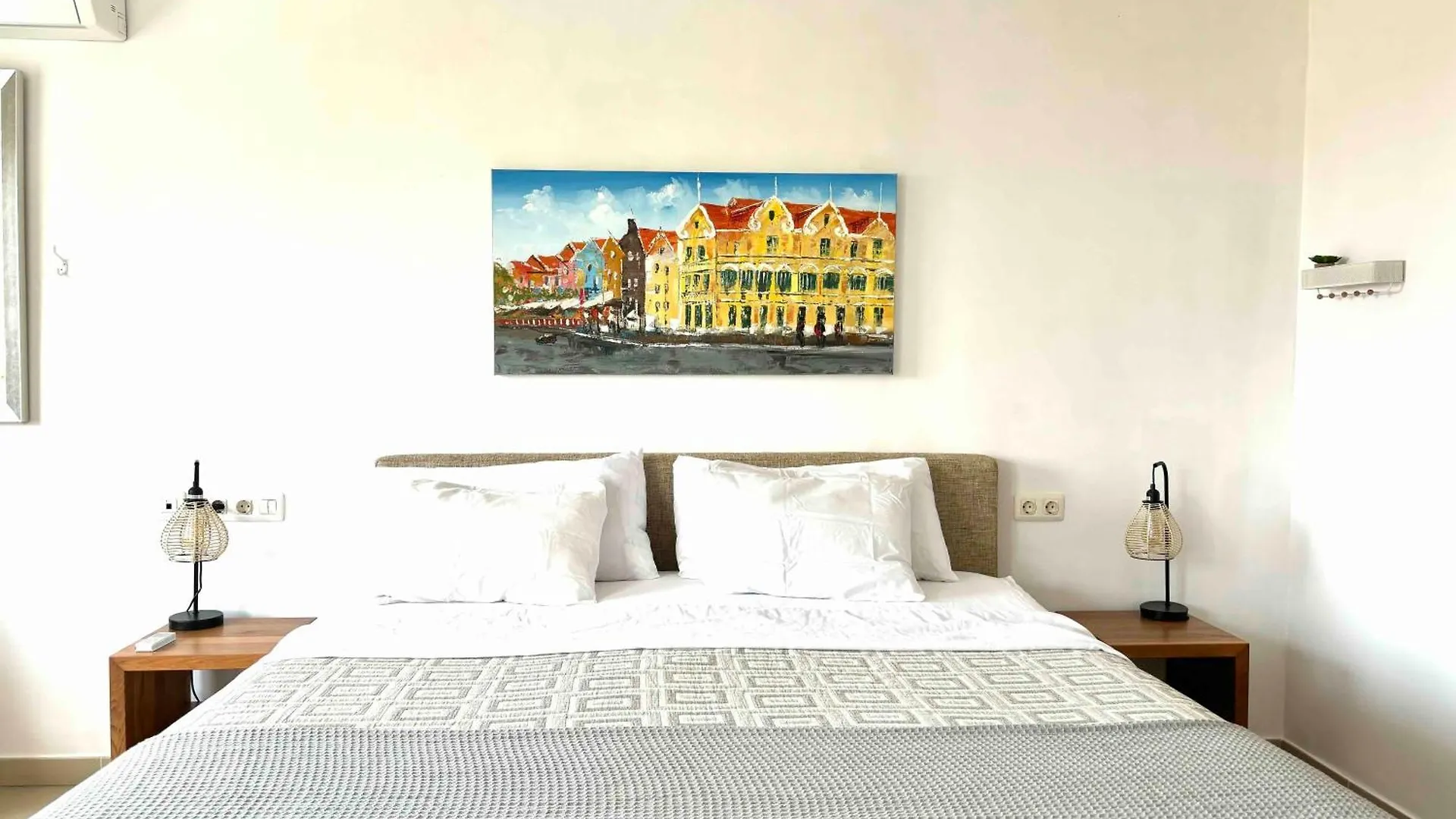 Dorp Sint Michiel Modern Appartement Bij Zee Met Zwembad Op Blue Bay - Tripletree The Hill 0*,