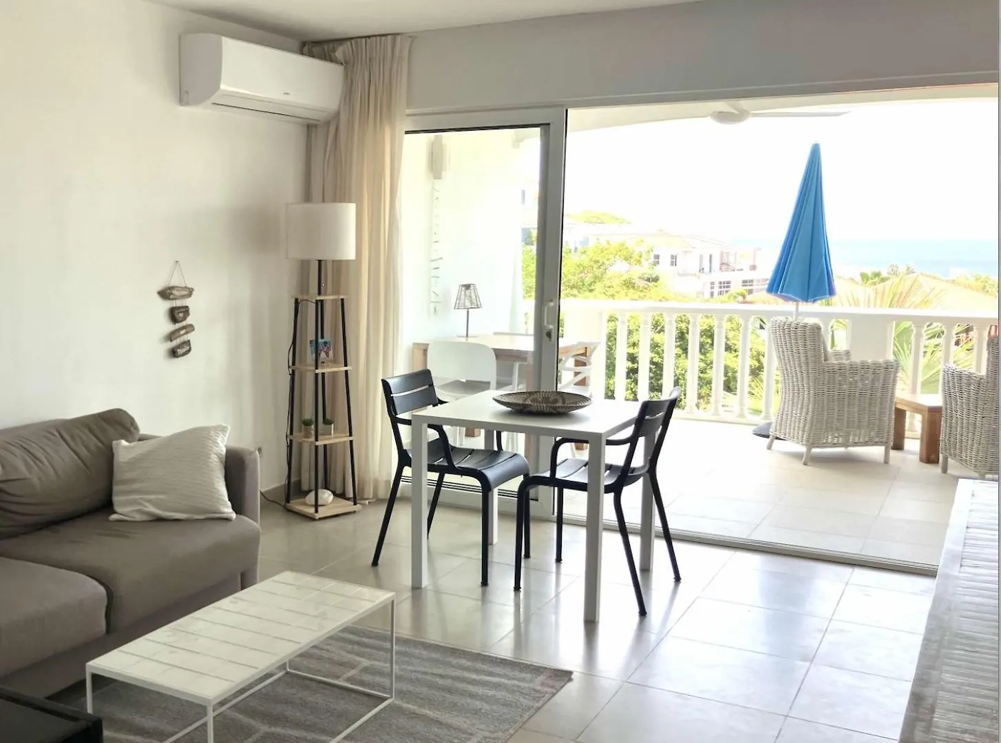 Modern Appartement Bij Zee Met Zwembad Op Blue Bay - Tripletree The Hill Dorp Dorp Sint Michiel 0*,